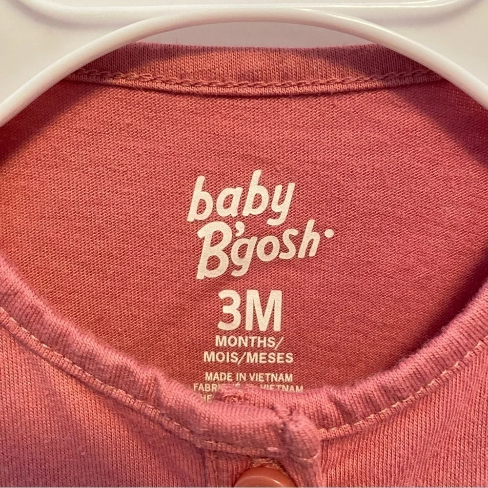 OshKosh B'gosh Baby Girl's Bodysuits & Floral Jogger Set Bundle Size 3 Months